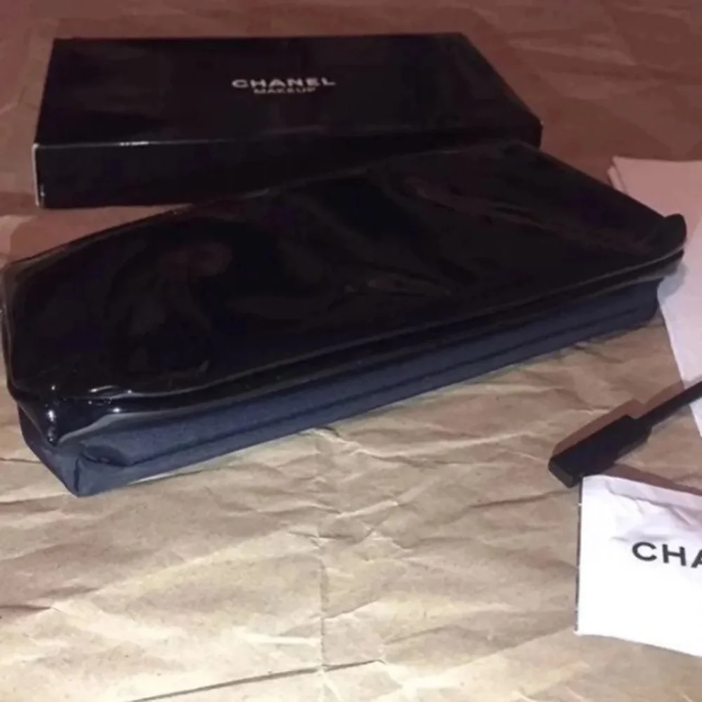 Chanel samples & cosmetic bag